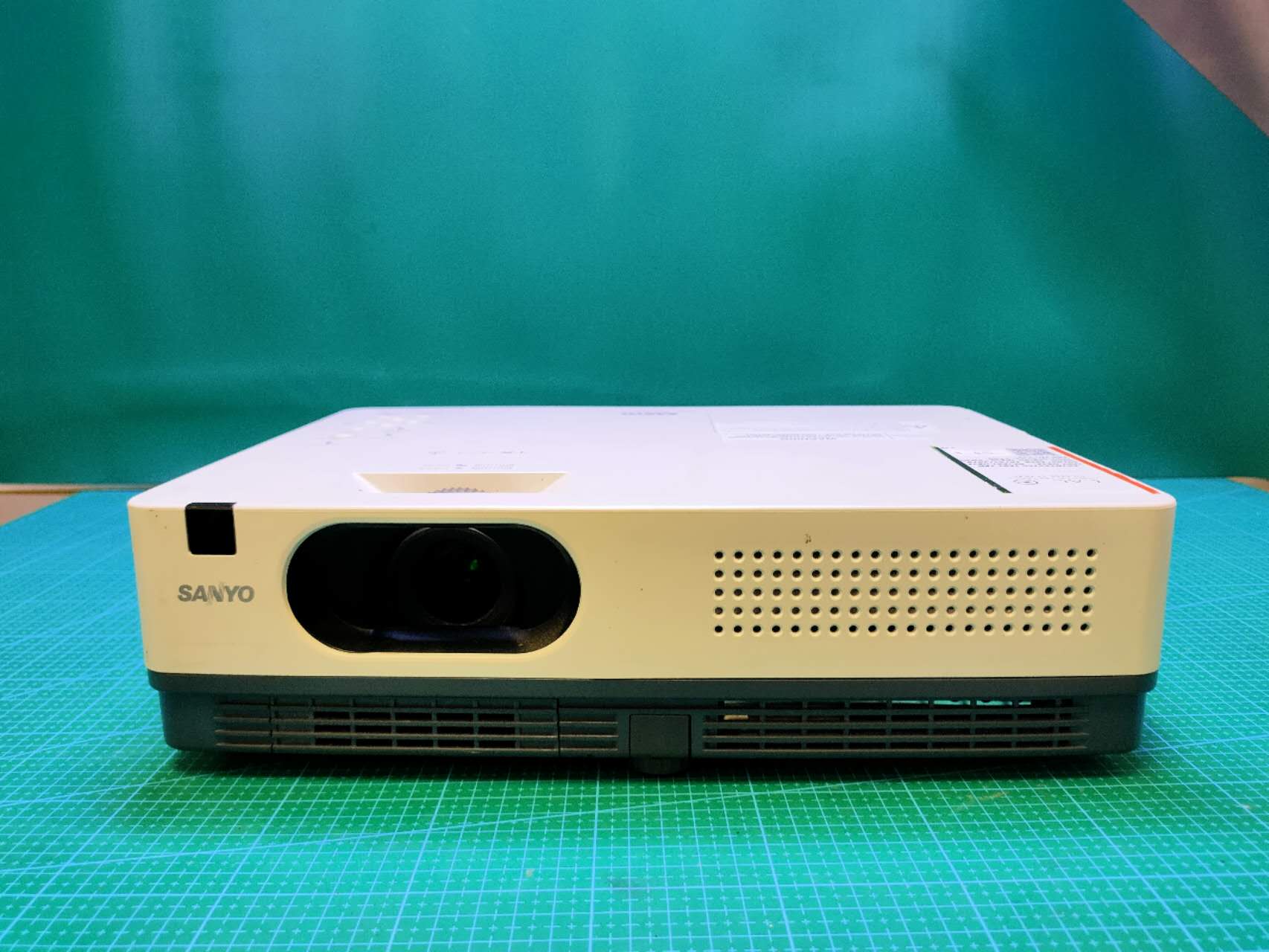 Projector Sanyo PLC-XD2600 For Home Use Projectors - Retail & Event Display - main product or real effect view