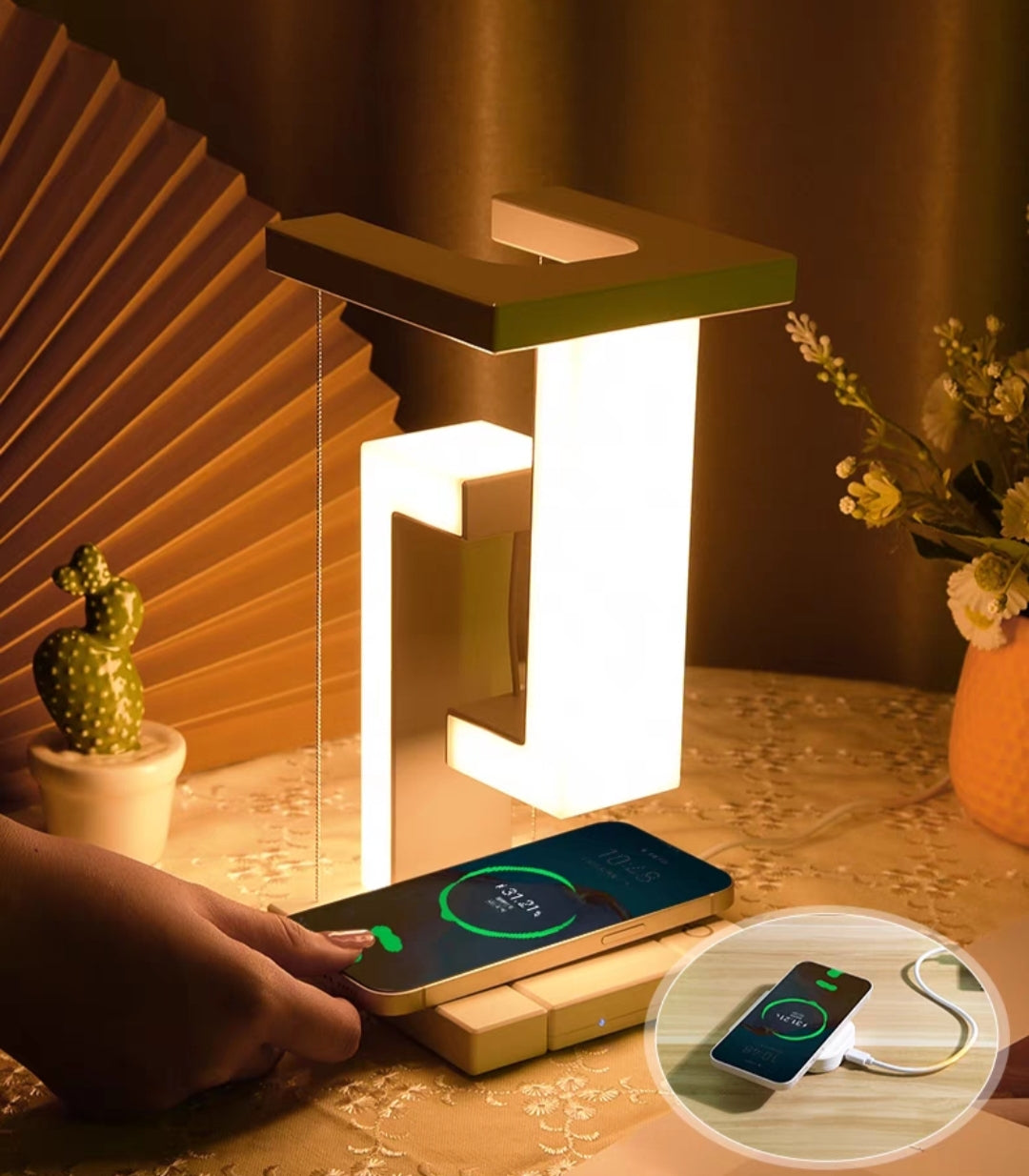 Tensegrity Wireless Charger With Desk Lamp - detail photo