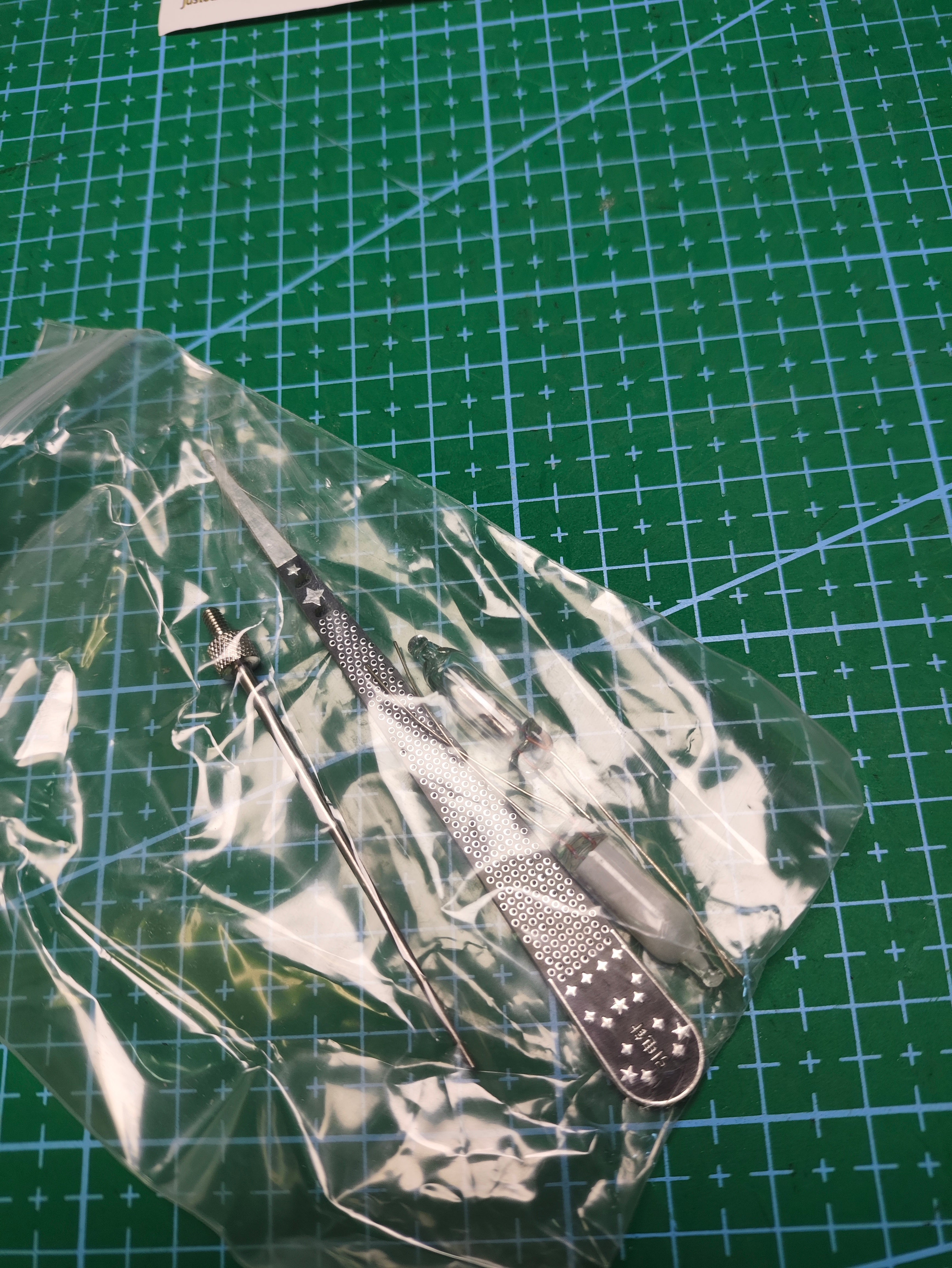 AEPC Desktop Tesla Coil Plasma Experiment Kit 70W - additional detail photo 16