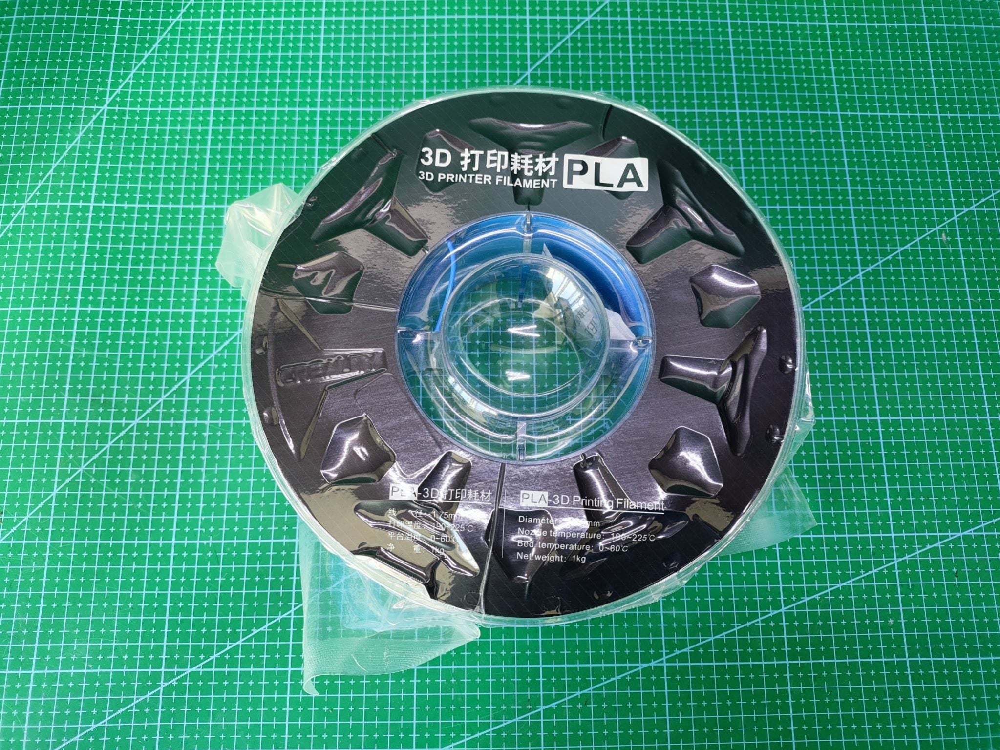 Blue 3D Printer Filament PLA - included item or label detail