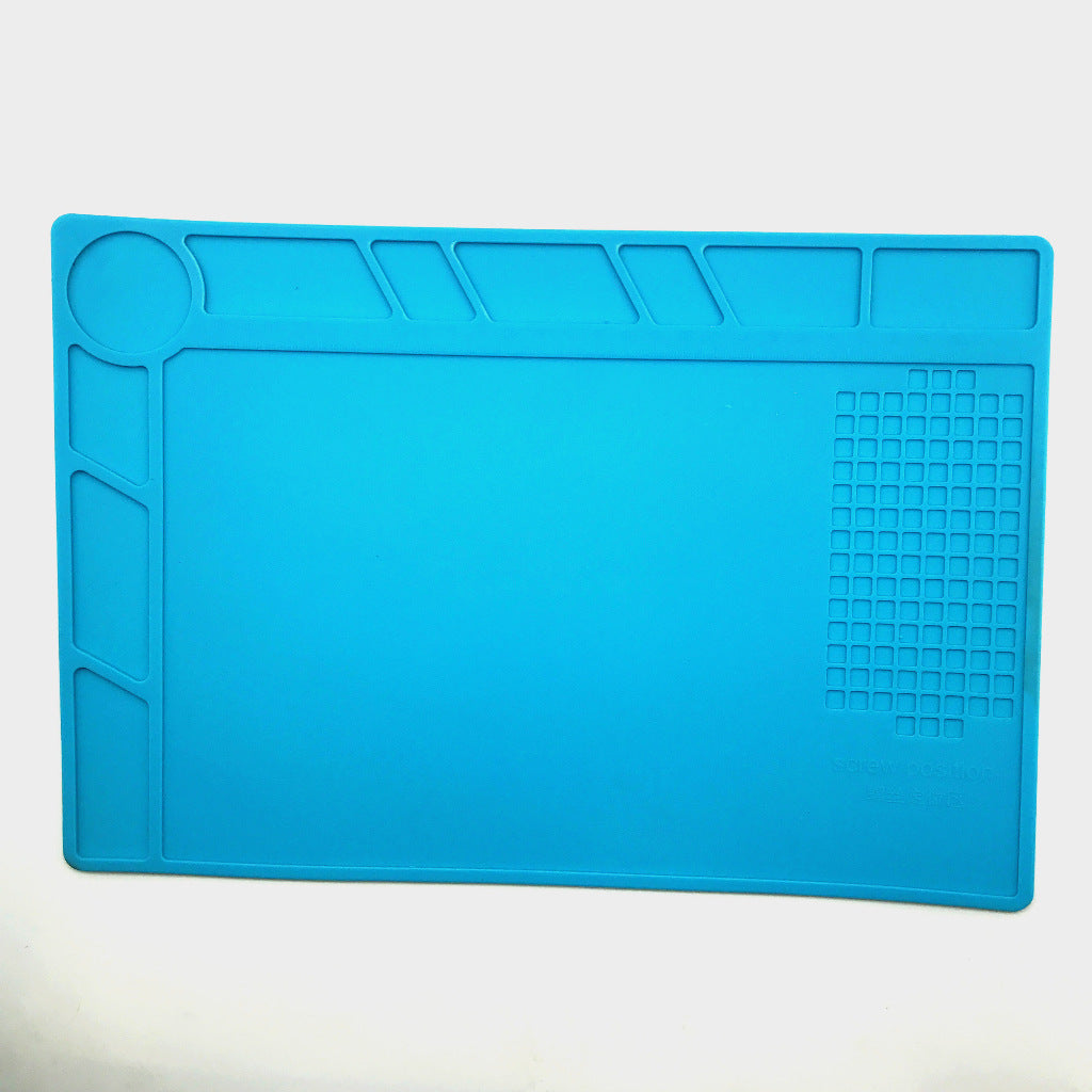 Mobile and computer repair Silicone table mat - additional detail photo 4