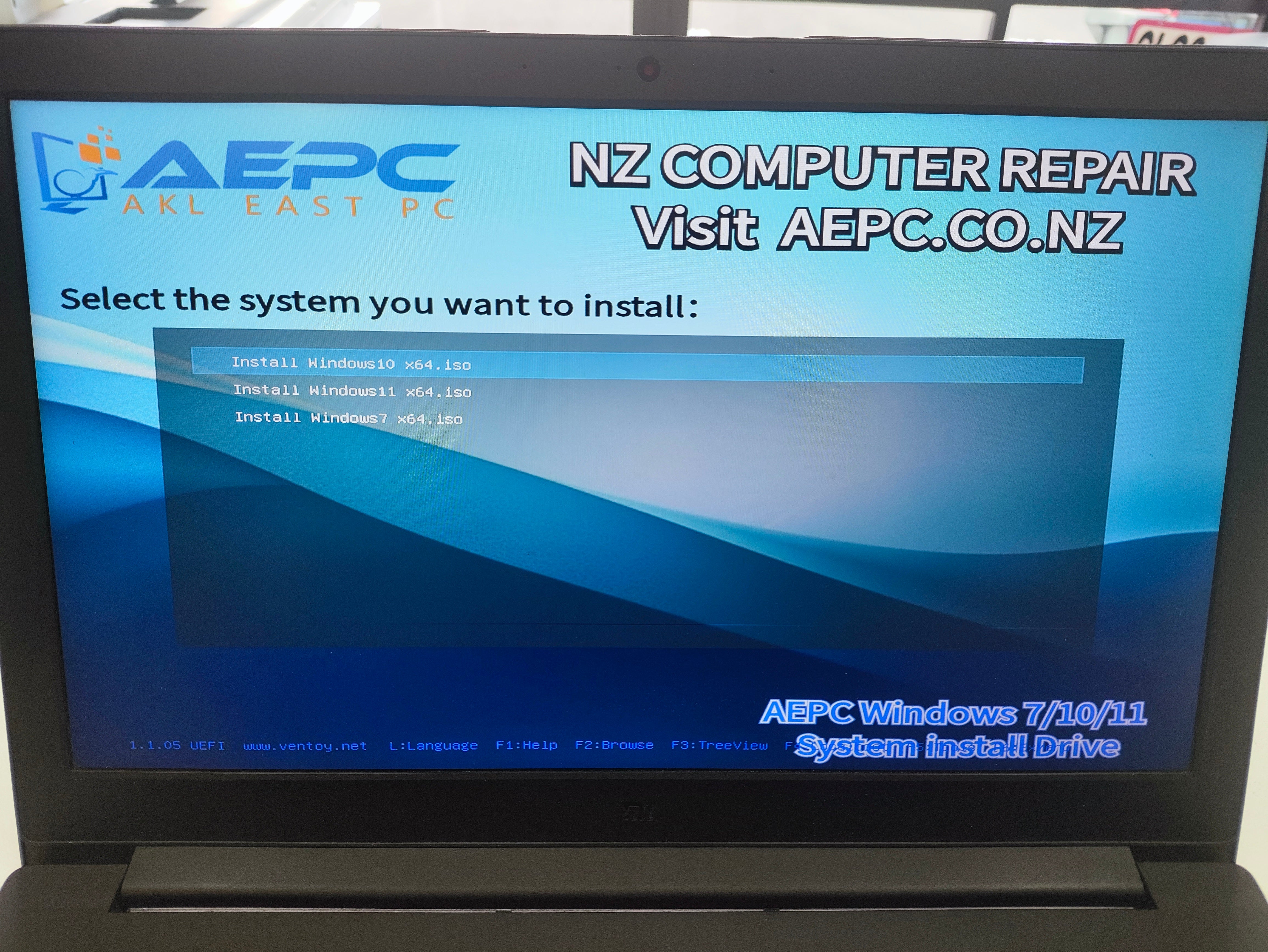 AEPC Windows Installation Drive Windows 7 / 10 / 11 USB Bootable Drive - main product photo