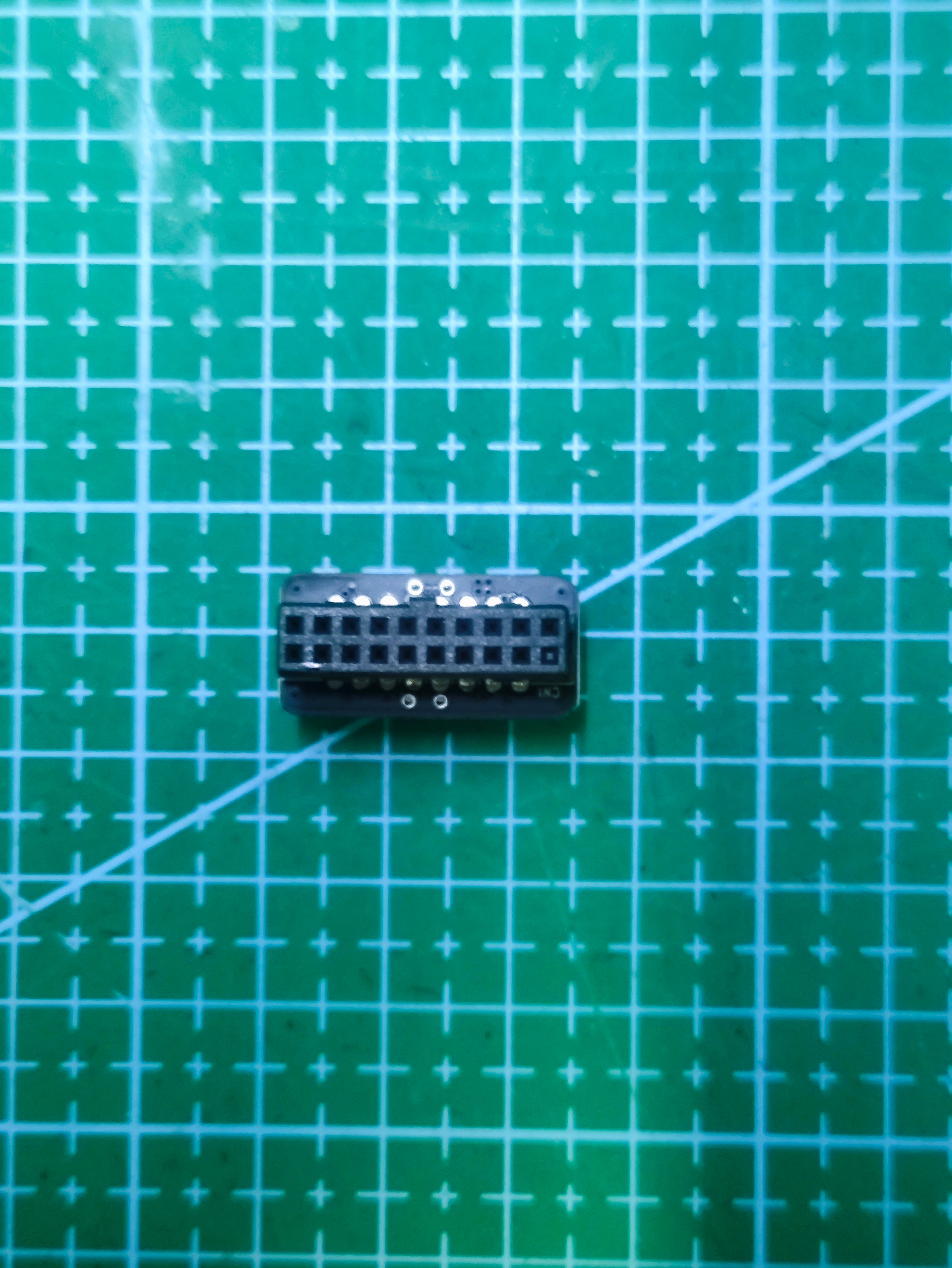 USB 3.0 19 Pin Internal Header to Front Type E Adapter - use-case or included-part detail
