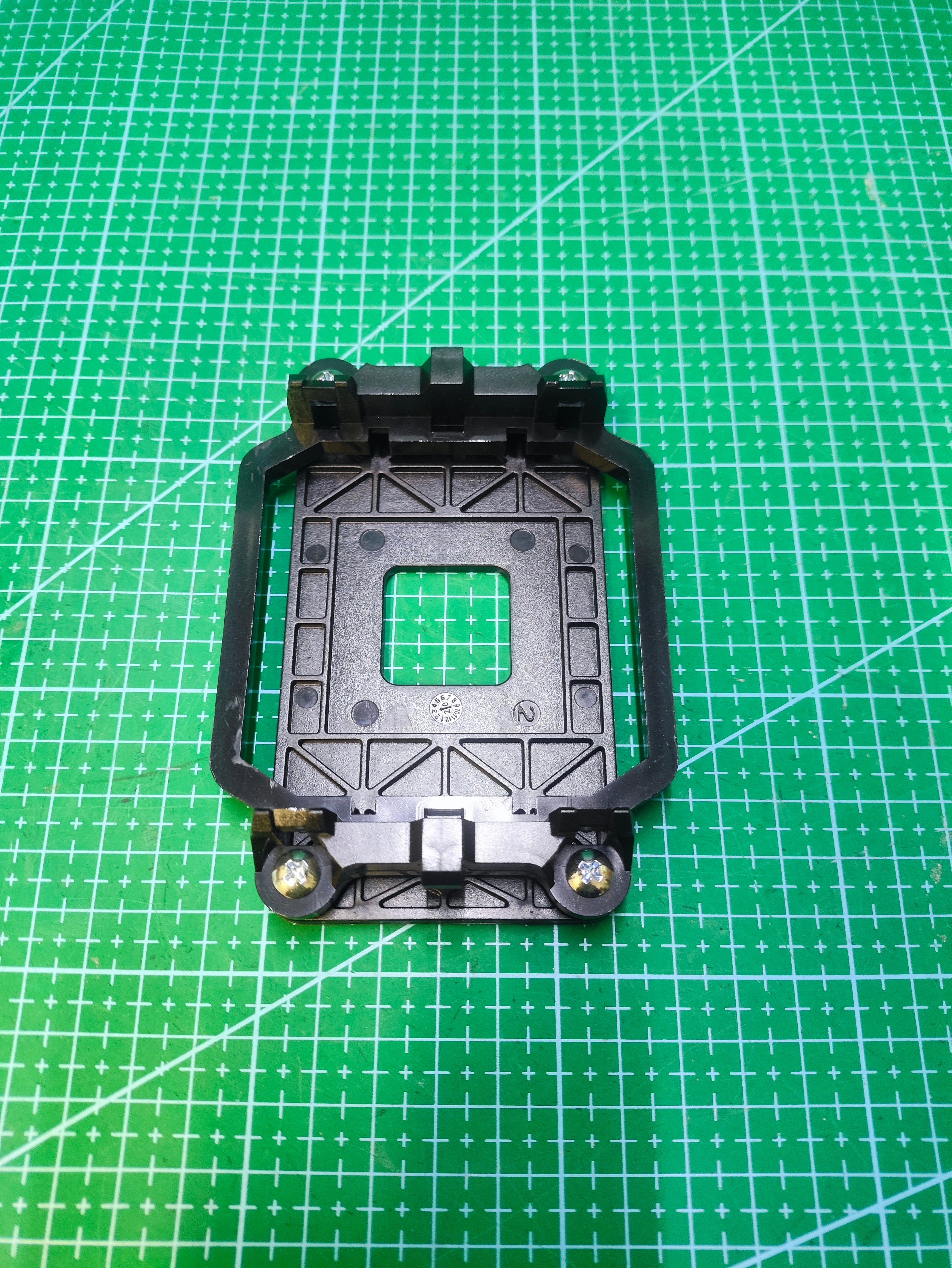 CPU Cooling Bracket for AMD Socket AM3 AM3+ AM2 AM2+ AMD Bracket - label, connector and cable detail