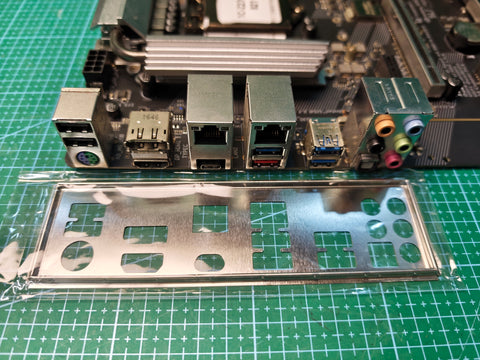 Refurbished GIGABYTE Z270 motherboard – product detail image 2