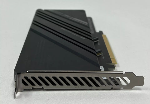 ASUS ROG Hyper M.2 PCIe 5.0 Card - Dual NVMe Slots - label and capacity detail